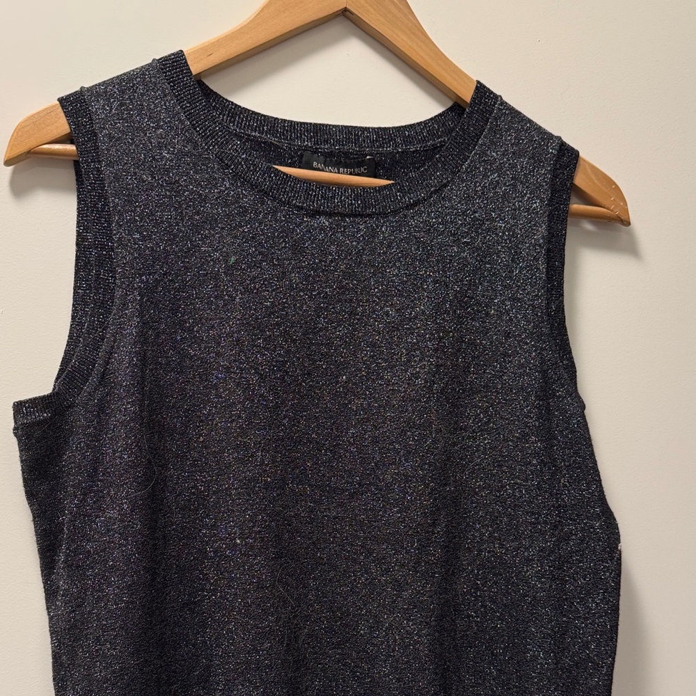 Banana Republic Black Sleeveless Sparkle Top size M - Picture 3 of 4